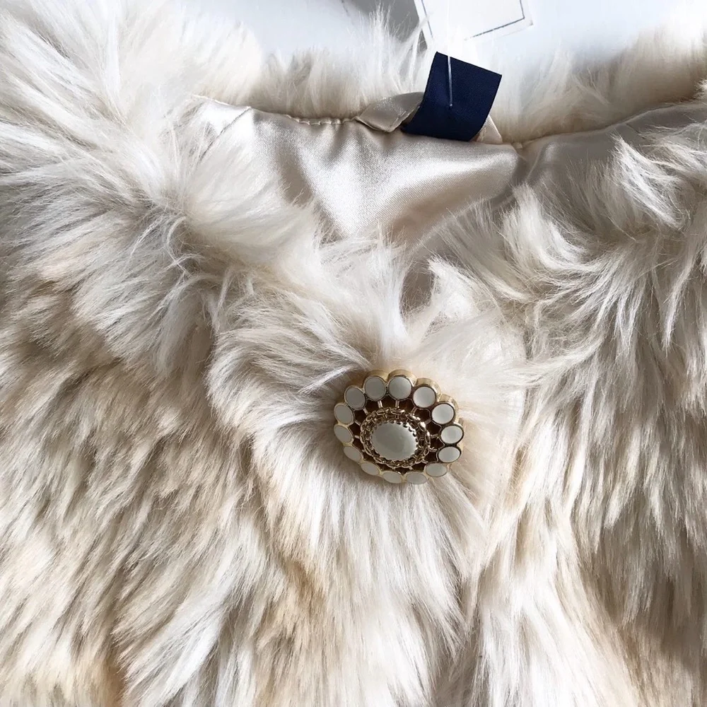 Babygap NWT faux fur shrug jacket 12-24 months
